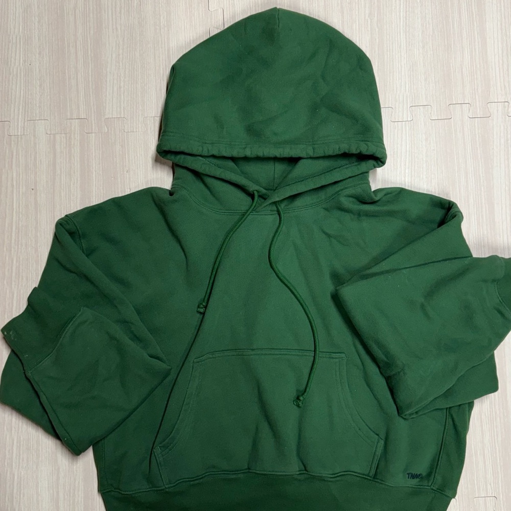 Women’s TNA Cropped Boyfriend Fit Sweatfleece Hoodie